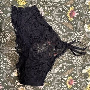 Elegant Black Lace Women's Intimate
